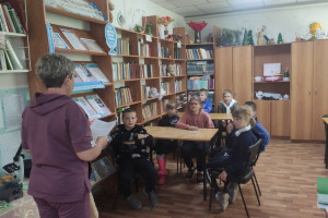 На поляне сказок